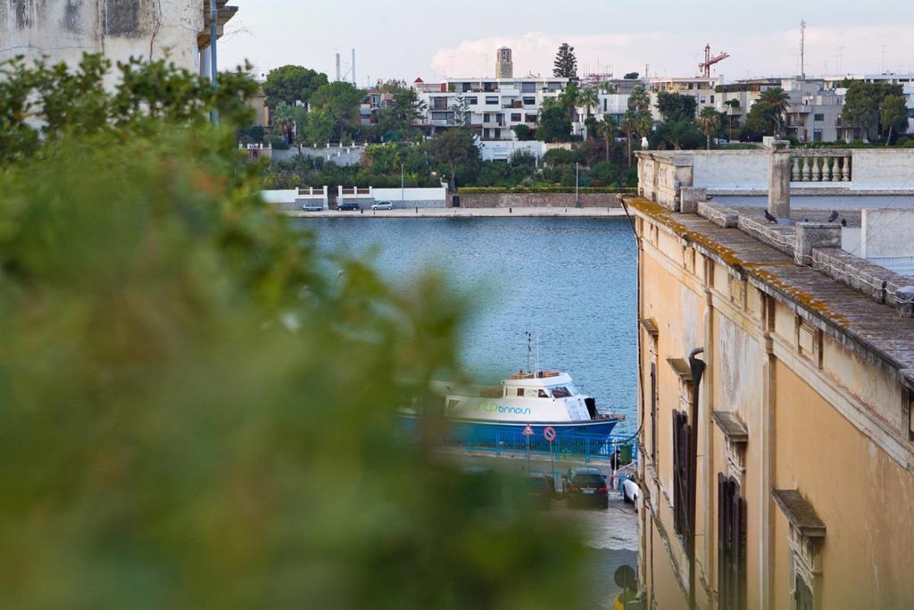 Zenthe Small Luxury B&B Brindisi Eksteriør bilde